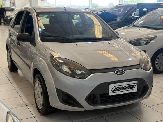 FORD FIESTA 1.0 ROCAM 8V FLEX 4P MANUAL FORD FIESTA 1.0 ROCAM 8V FLEX 4P MANUAL